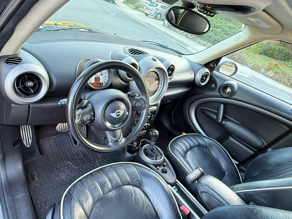 2011 Mini Countryman 1st Gen - Image 11 of 24