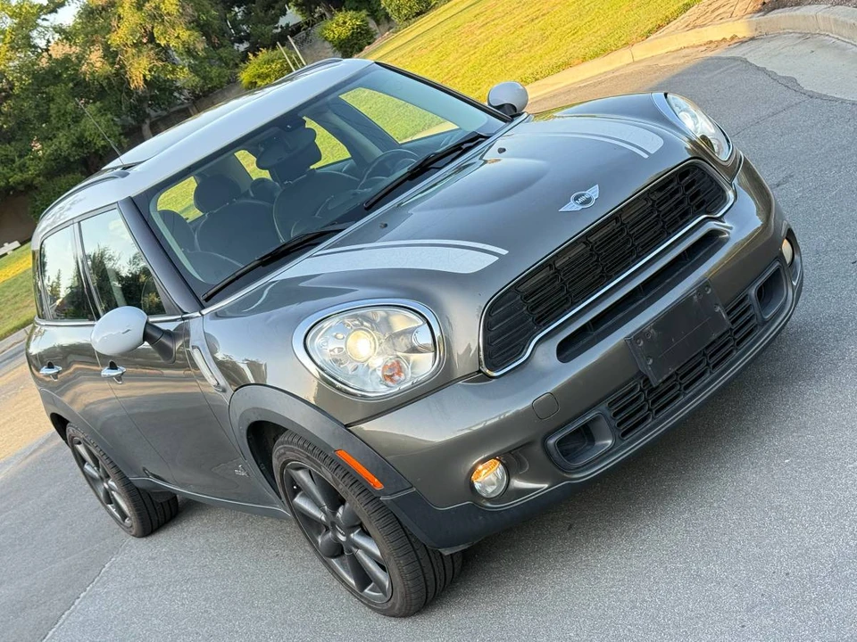 2011 Mini Countryman 1st Gen - Image 2 of 24