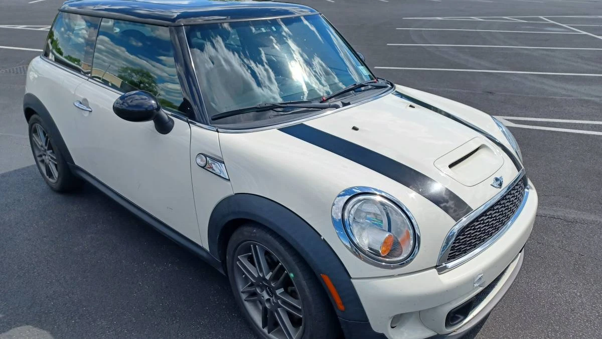 2011 Mini Mini 2nd Gen - Image 4 of 18
