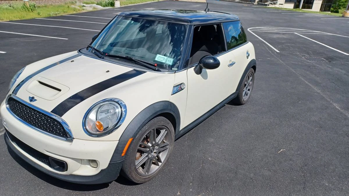 2011 Mini Mini 2nd Gen - Image 15 of 18