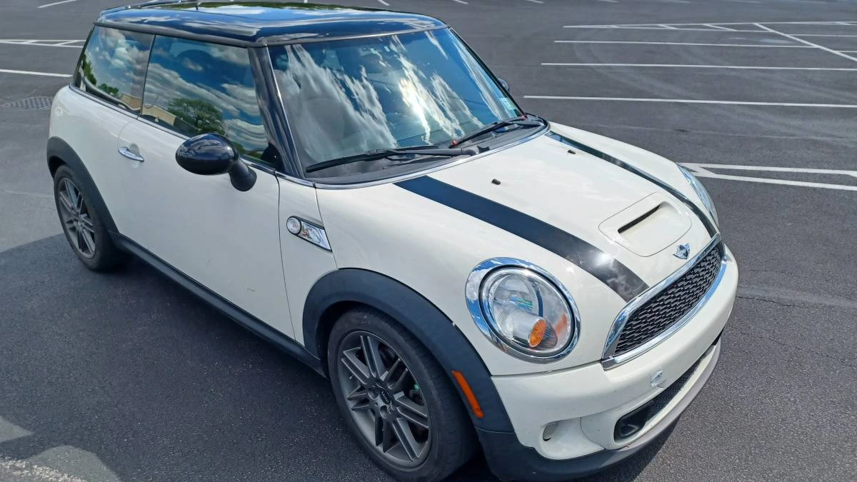 2011 Mini Mini 2nd Gen - Image 16 of 18