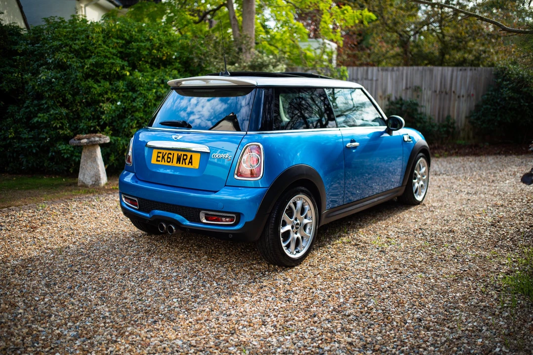 2011 Mini Mini 2nd Gen - Image 8 of 31