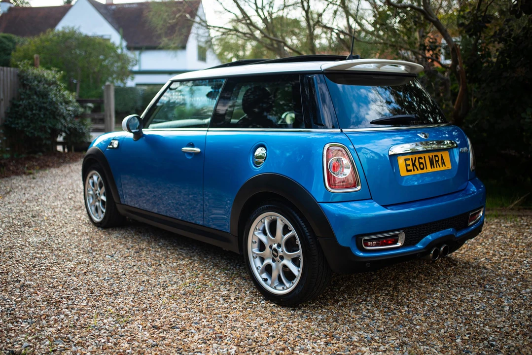 2011 Mini Mini 2nd Gen - Image 6 of 31