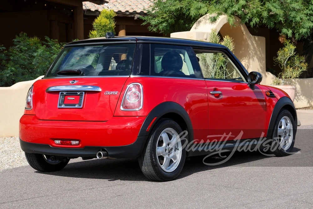 2011 Mini Mini 2nd Gen - Image 2 of 5