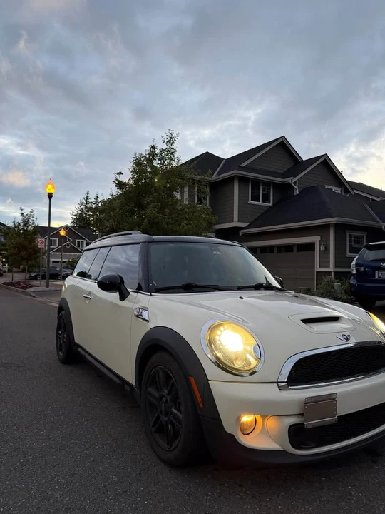 2011 Mini Clubman 1st Gen - Image 2 of 6