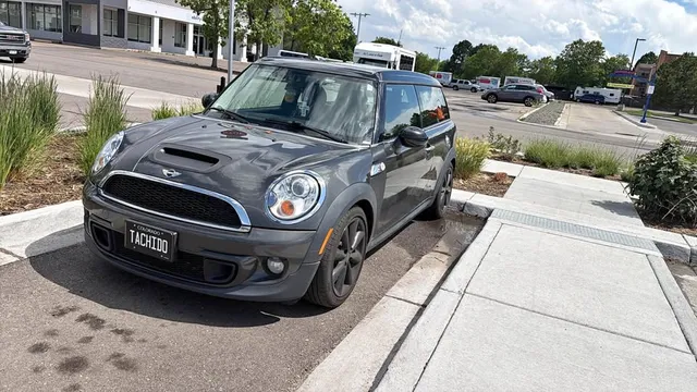 2011 MINI Clubman Classic Cooper S Hatchback 4D