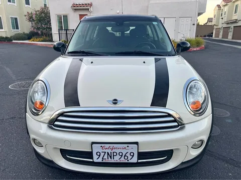 2011 MINI Clubman Cooper Hatchback 3D
