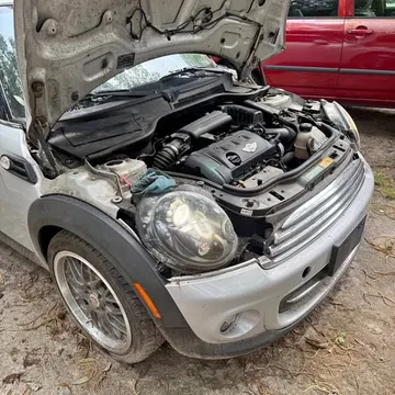 2011 MINI Clubman Cooper Hatchback 3D