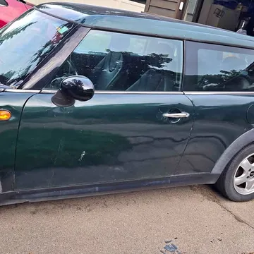 2011 MINI Clubman Cooper Hatchback 3D