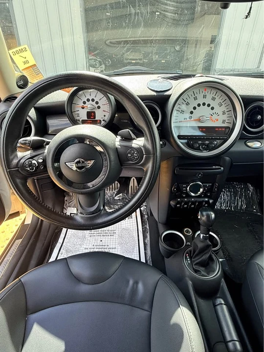 2011 Mini Clubman 1st Gen - Image 12 of 18