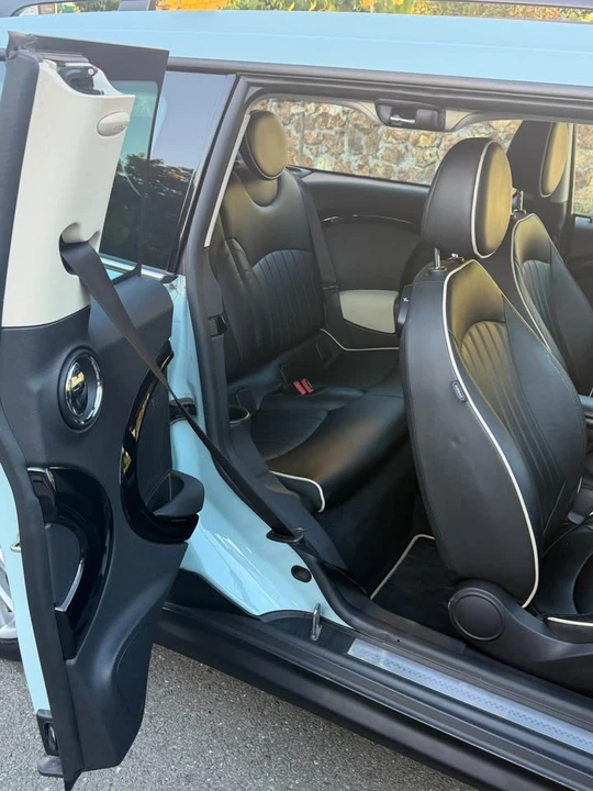 2011 Mini Clubman 1st Gen - Image 12 of 19