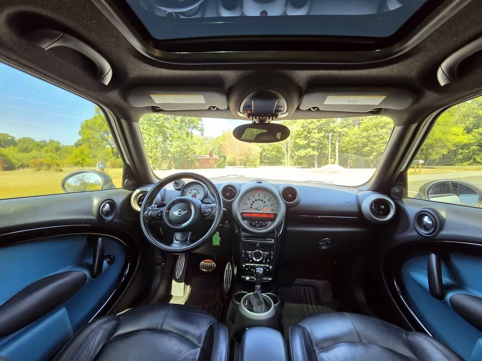 2011 Mini Clubman 1st Gen - Image 13 of 16