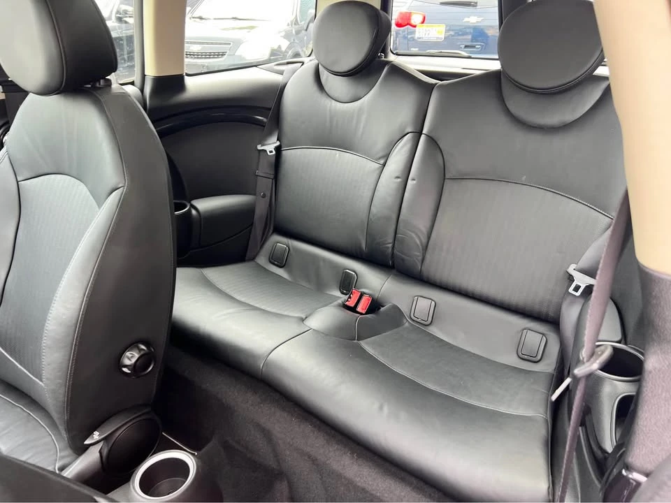 2011 Mini Clubman 1st Gen - Image 11 of 15