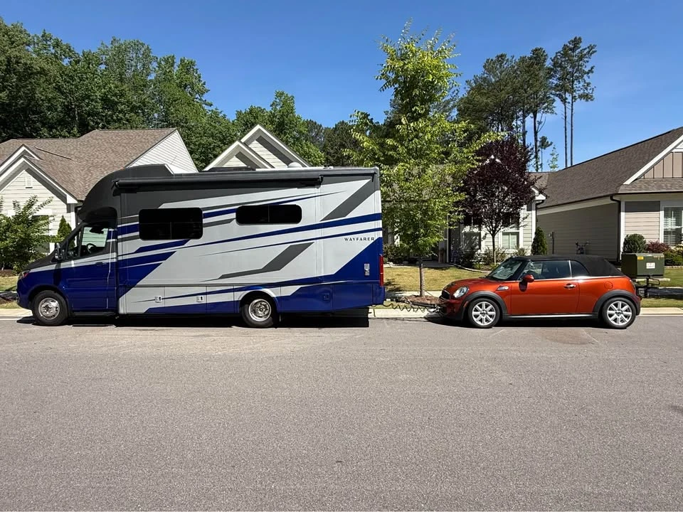 2011 Mini Mini 2nd Gen - Image 4 of 4