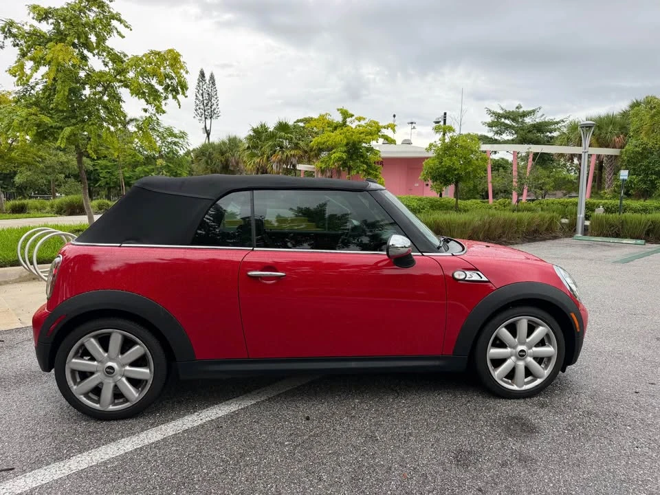 2011 Mini Mini 2nd Gen - Image 4 of 13