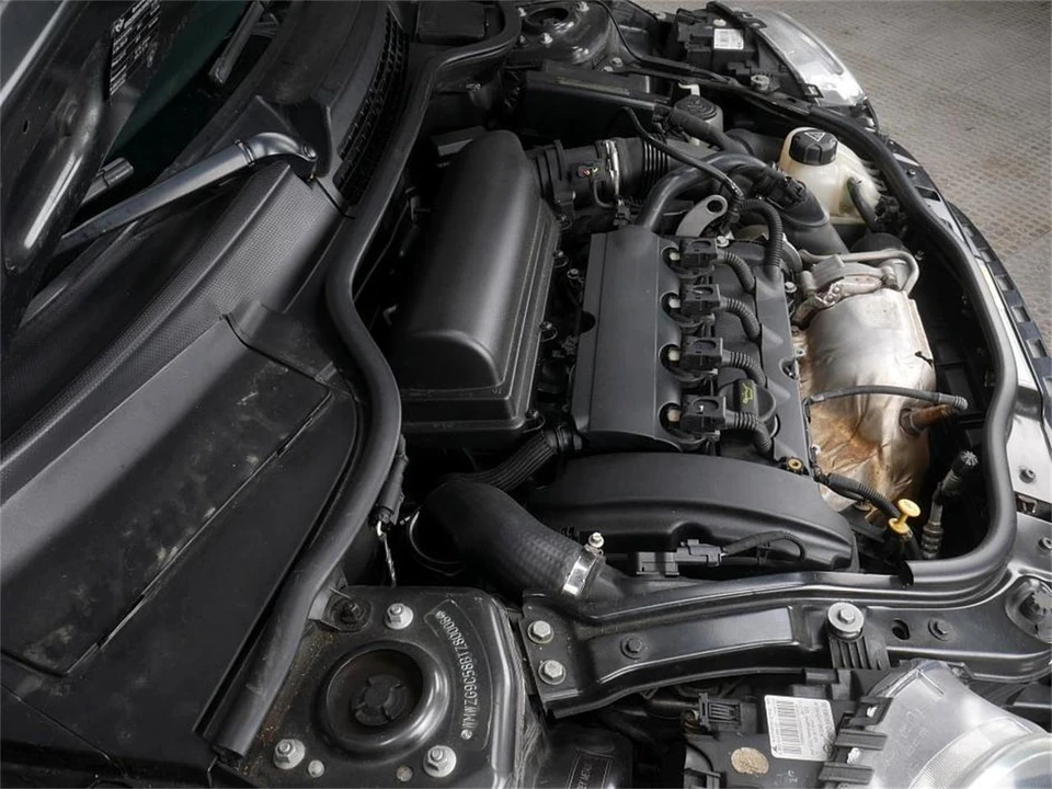 2011 Mini Clubman 1st Gen - Image 19 of 31