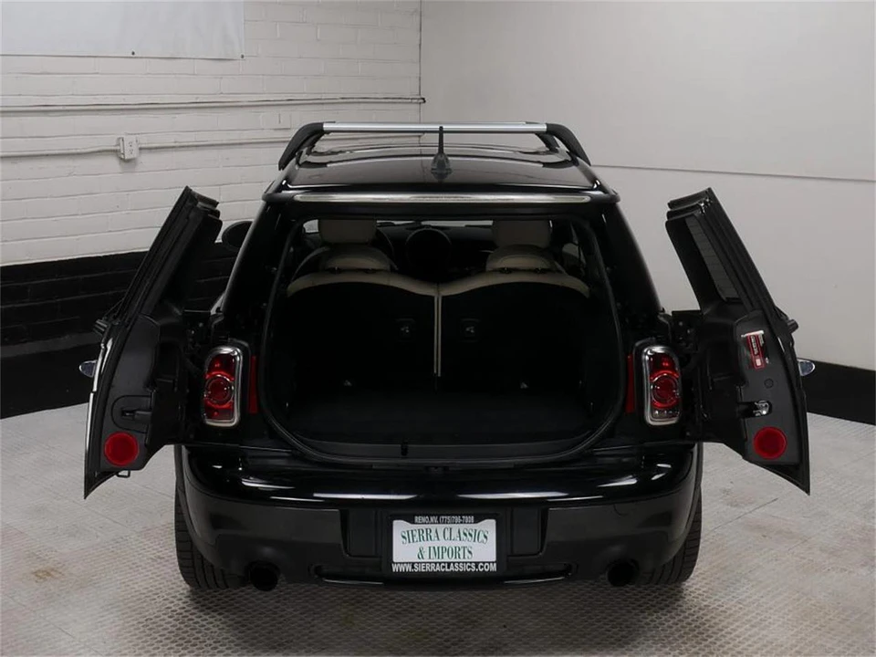 2011 Mini Clubman 1st Gen - Image 15 of 31
