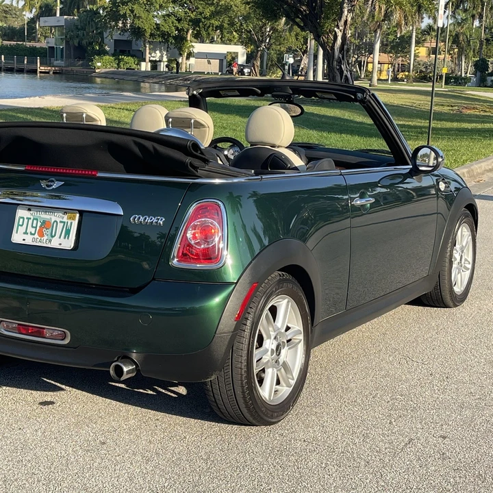 2011 Mini Mini 2nd Gen - Image 11 of 12