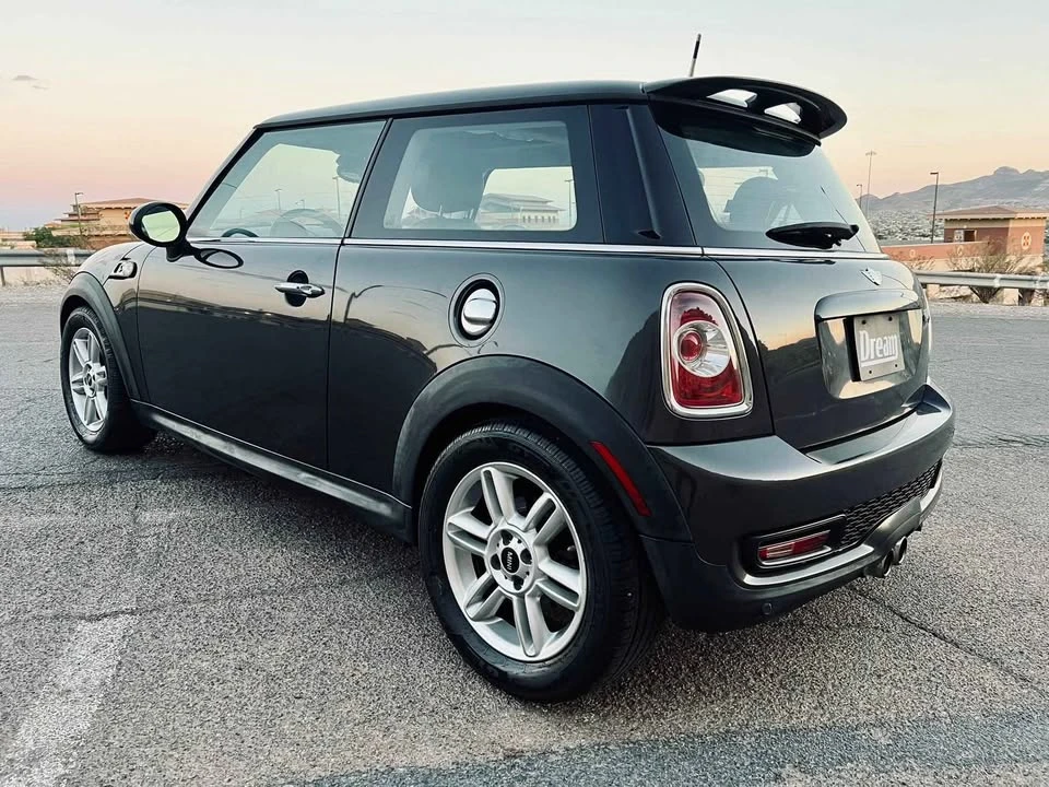 2011 Mini Mini 2nd Gen - Image 5 of 7