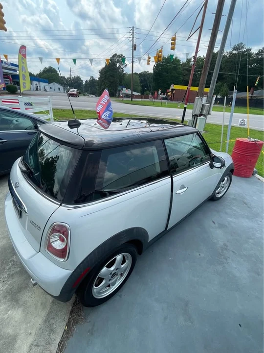 2011 Mini Mini 2nd Gen - Image 5 of 12