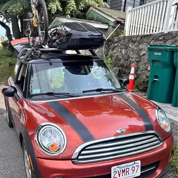 2011 MINI Cooper Cooper Hatchback 2D