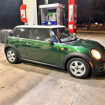 2011 MINI Cooper Cooper Hatchback 2D