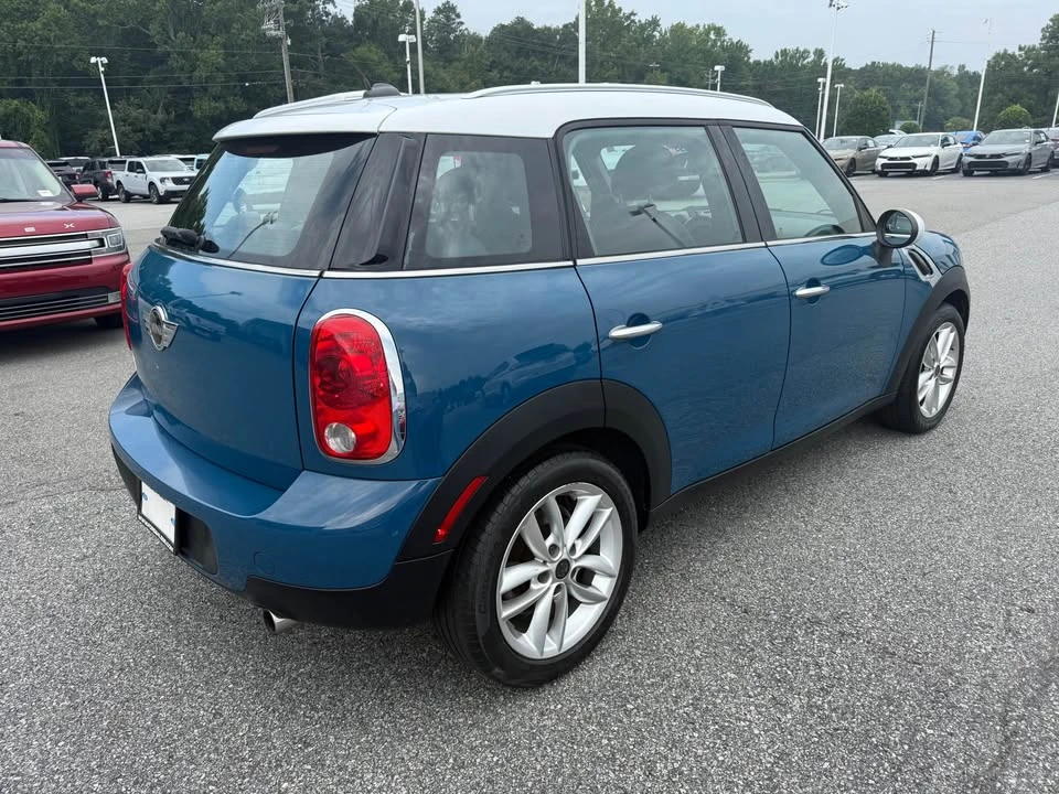 2011 Mini Mini 2nd Gen - Image 3 of 11