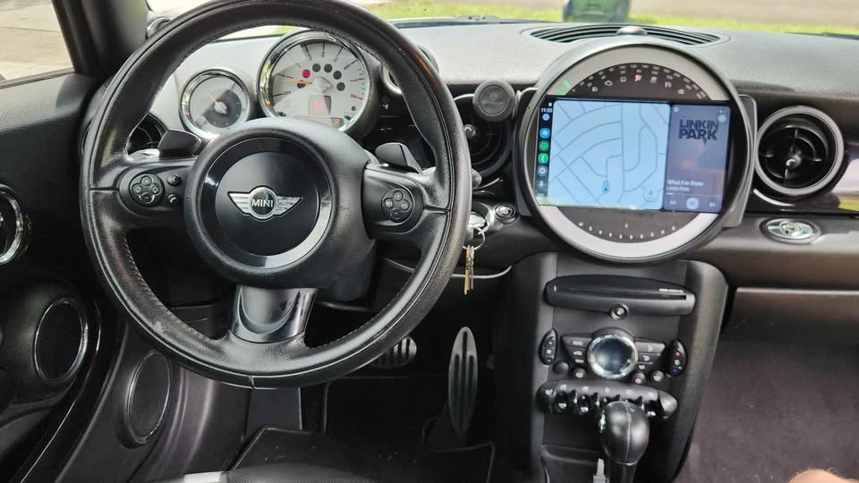 2011 Mini Mini 2nd Gen - Image 5 of 6