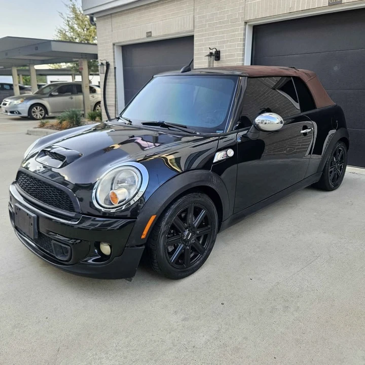2011 Mini Mini 2nd Gen - Image 2 of 14