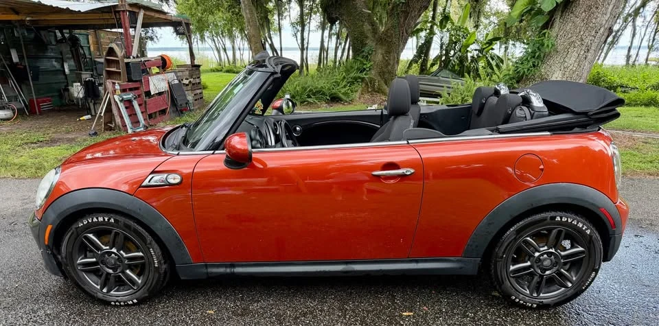 2011 Mini Mini 2nd Gen - Image 6 of 11