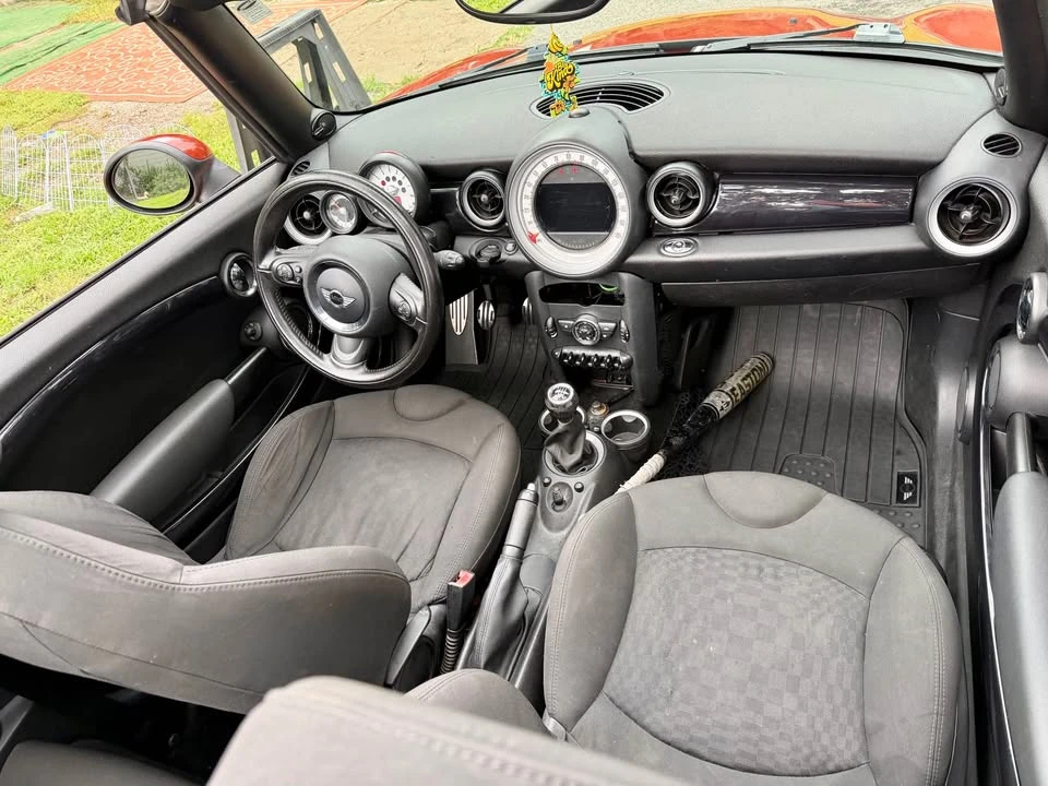2011 Mini Mini 2nd Gen - Image 9 of 11