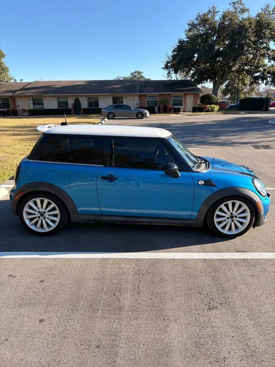 2011 Mini Mini 2nd Gen - Image 4 of 10