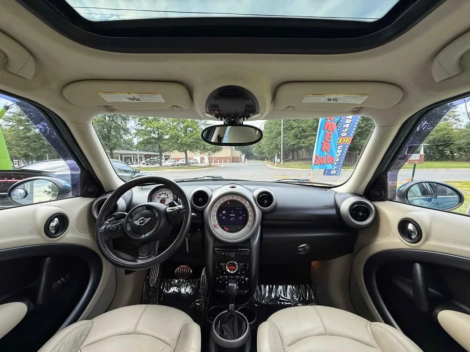 2011 Mini Mini 2nd Gen - Image 13 of 16