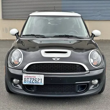 2011 MINI Cooper Cooper S Hatchback 2D