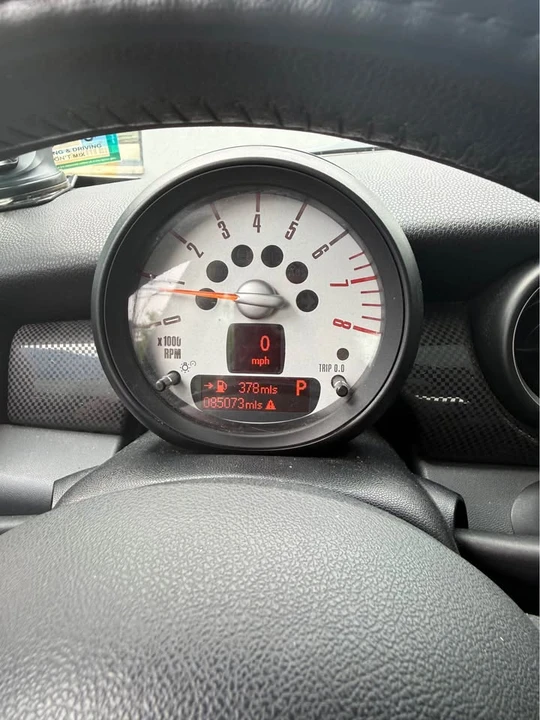 2011 Mini Mini 2nd Gen - Image 6 of 7