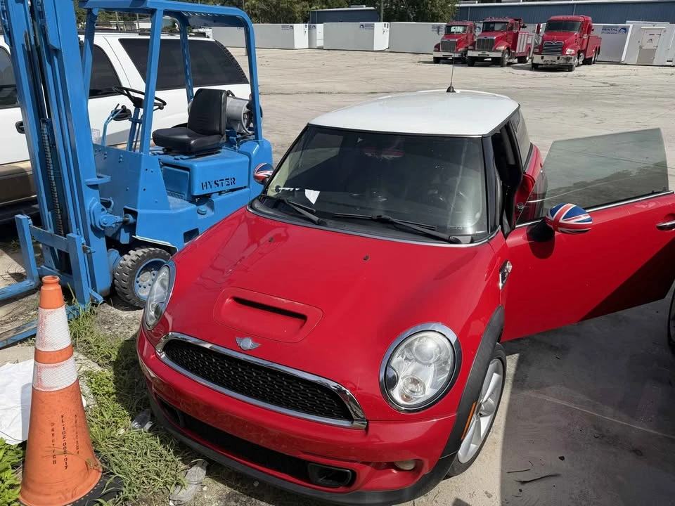 2011 Mini Mini 2nd Gen - Image 8 of 10