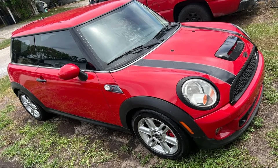 2011 Mini Mini 2nd Gen - Image 3 of 15