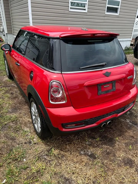 2011 Mini Mini 2nd Gen - Image 2 of 15