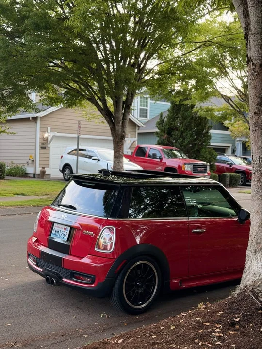2011 Mini Mini 2nd Gen - Image 4 of 8