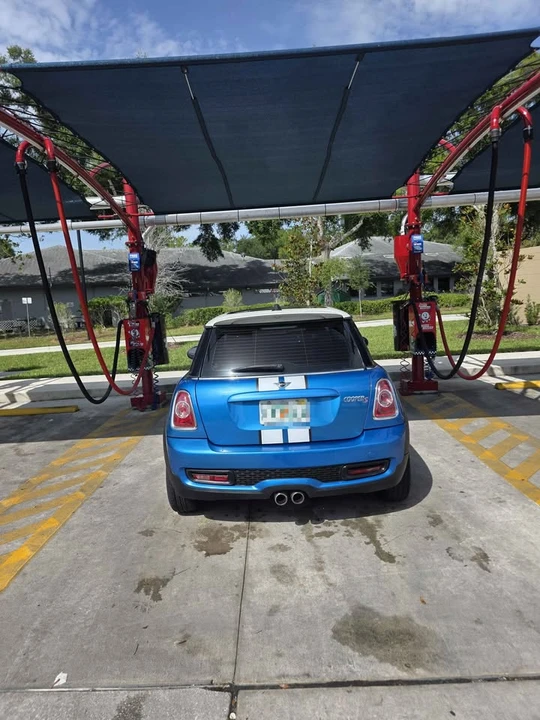 2011 Mini Mini 2nd Gen - Image 4 of 8