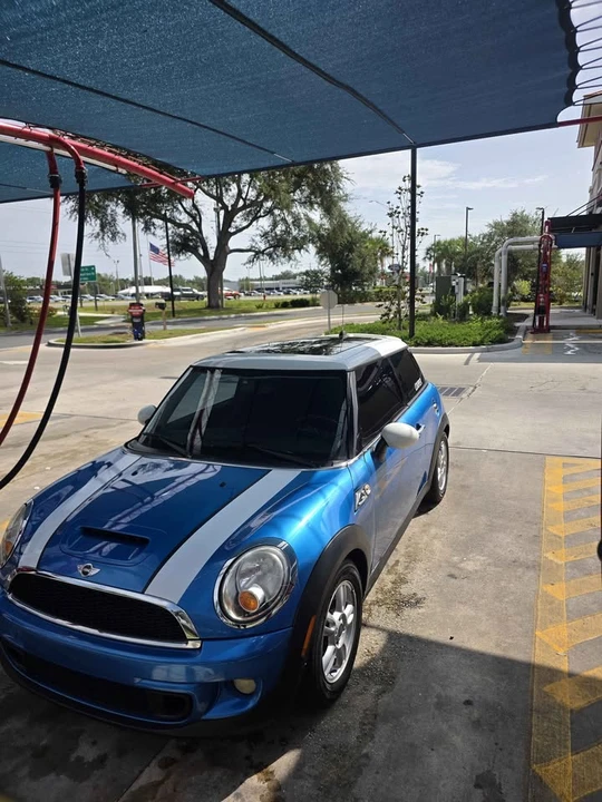 2011 Mini Mini 2nd Gen - Image 5 of 8
