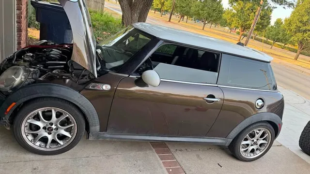 2011 MINI Cooper S Hatchback 2D