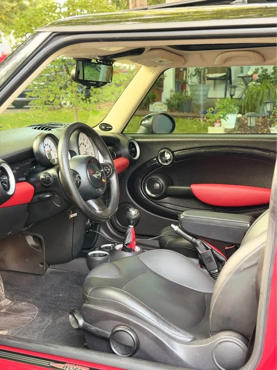 2011 Mini Mini 2nd Gen - Image 6 of 8