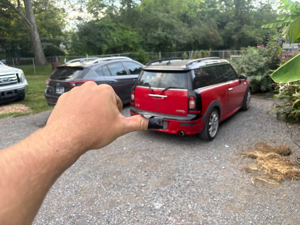 2011 Mini Mini 2nd Gen - Image 4 of 4
