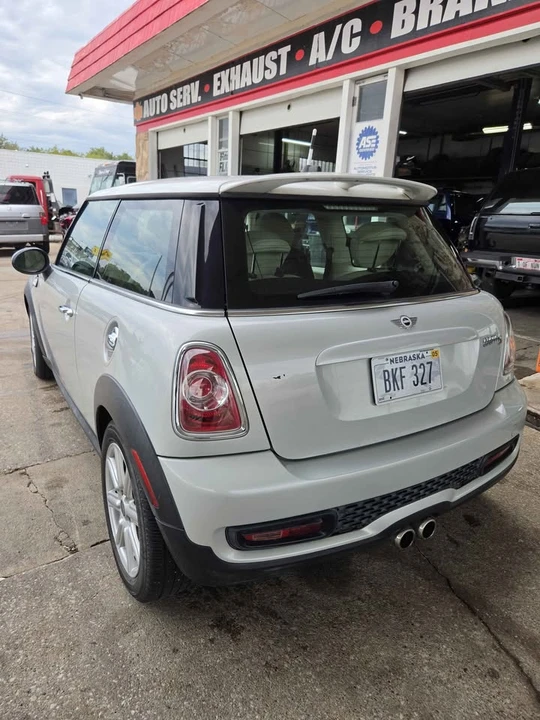 2011 Mini Mini 2nd Gen - Image 3 of 7