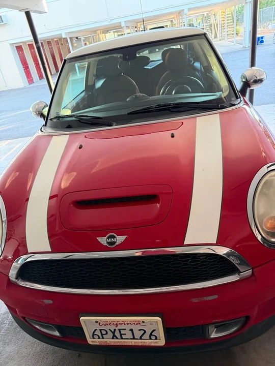 2011 Mini Mini 2nd Gen - Image 4 of 8