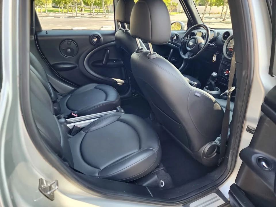 2011 Mini Mini 2nd Gen - Image 4 of 8