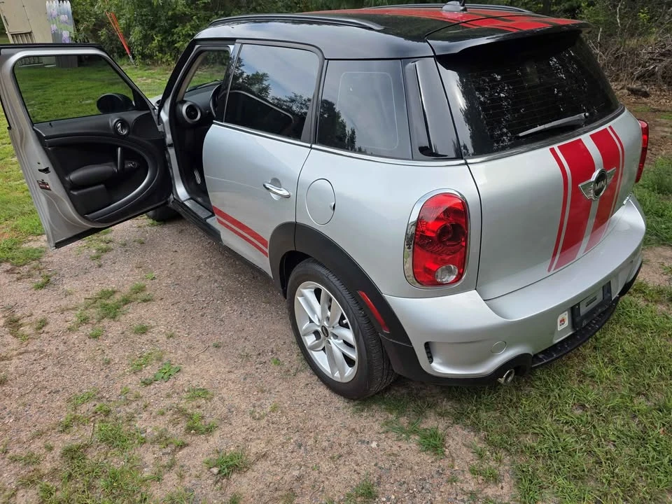 2011 Mini Mini 2nd Gen - Image 3 of 6