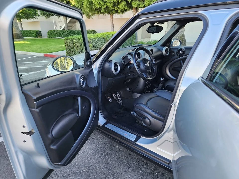 2011 Mini Mini 2nd Gen - Image 4 of 10