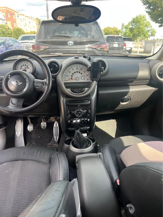2011 Mini Mini 2nd Gen - Image 6 of 10